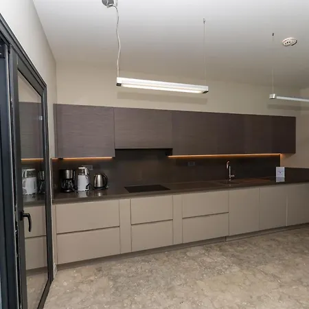 Vistaport B - Luxury With Private Pool And Sea View *