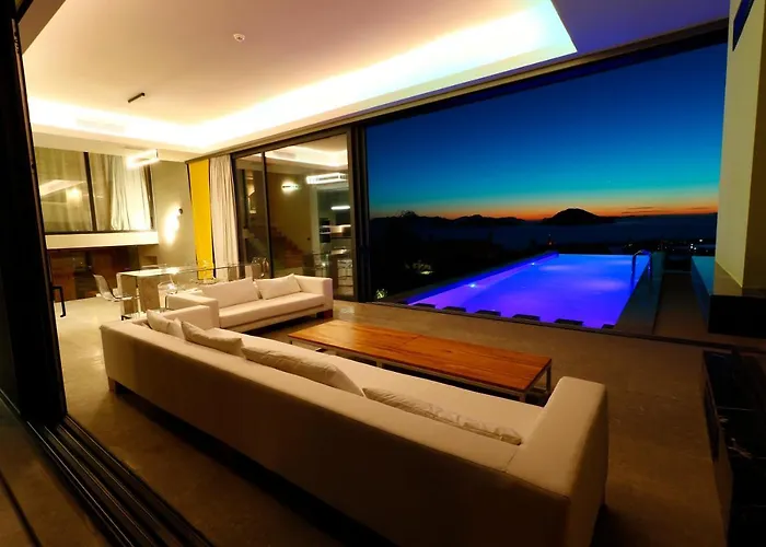别墅 Vistaport B - Luxury With Private Pool And Sea View 博德鲁姆