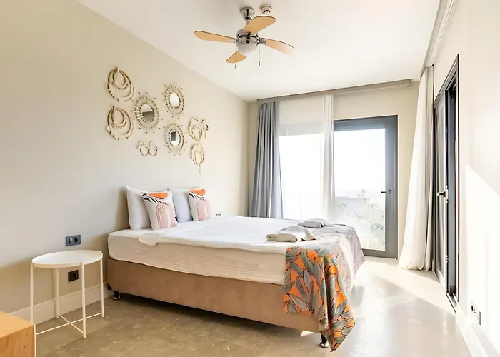 Vistaport B - Luxury With Private Pool And Sea View * 博德鲁姆