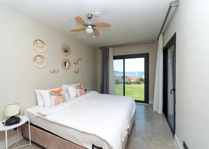 别墅 Vistaport B - Luxury With Private Pool And Sea View 博德鲁姆