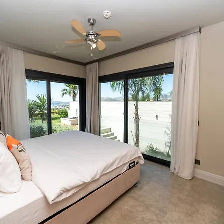 Vistaport B - Luxury With Private Pool And Sea View *