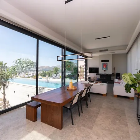 Vistaport B - Luxury With Private Pool And Sea View 博德鲁姆