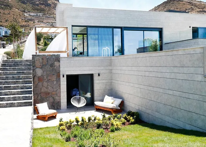 Vilă Vistaport B - Luxury With Private Pool And Sea View